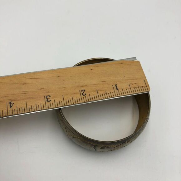 Vintage Elephant Animal Jungle Safari Metal Brass Women's Bangle Bracelet - Picture 9 of 10